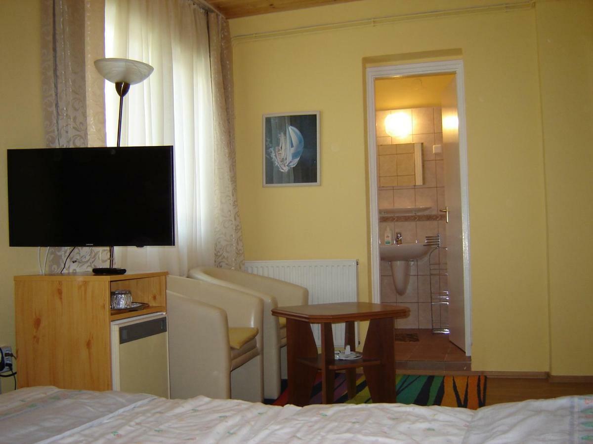 Erika Villa Siófok Extérieur photo
